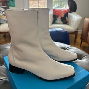 About Arianne White Ankle Boots